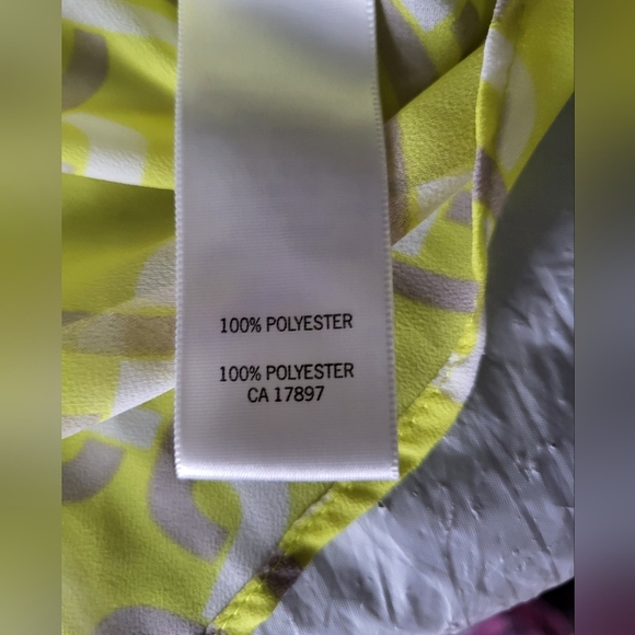 Banana Republic Lemon Patterned Ruffle Blouse - Picture 4 of 4